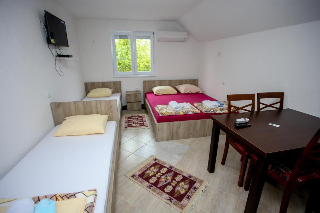 Apartments River Una 5 Біхач Екстер'єр фото