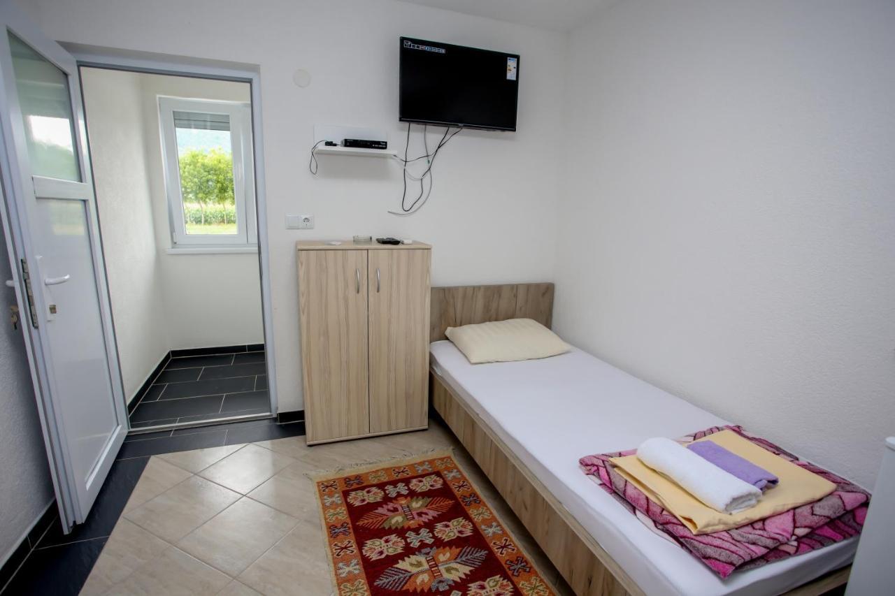 Apartments River Una 5 Біхач Екстер'єр фото