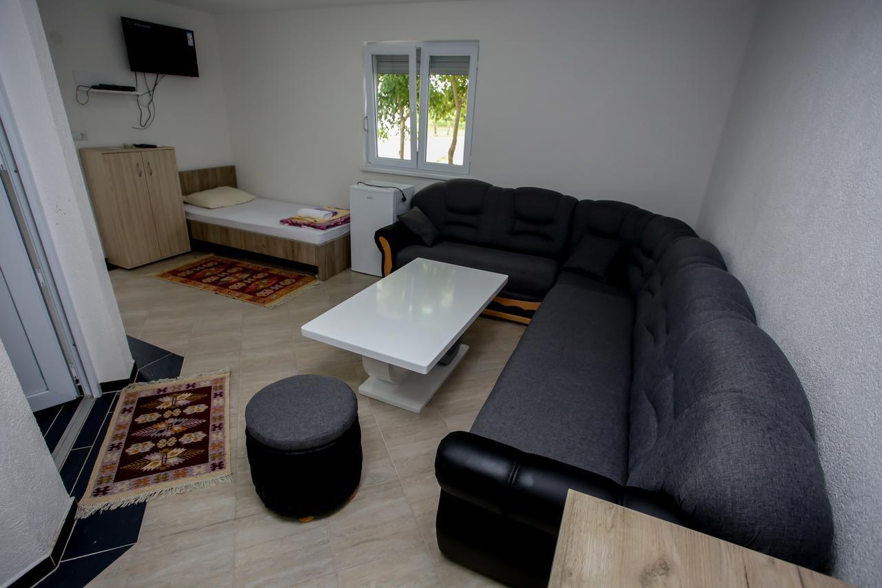 Apartments River Una 5 Біхач Екстер'єр фото